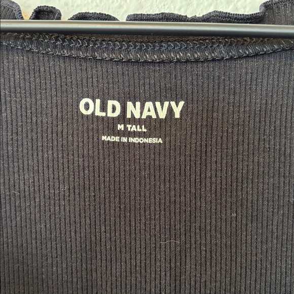 Cinched Rib-Knit Tank Top - Picture 4 of 12